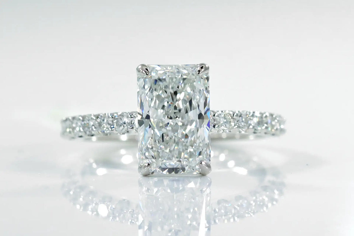 Ava-leigh 2 carat lab grown IGI certified diamond engagement ring in white gold - Quorri