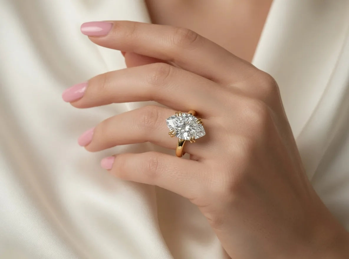 Woman wearing ATERNA® Gen 4 diamond-grade moissanite engagement ring by Quorri Canada