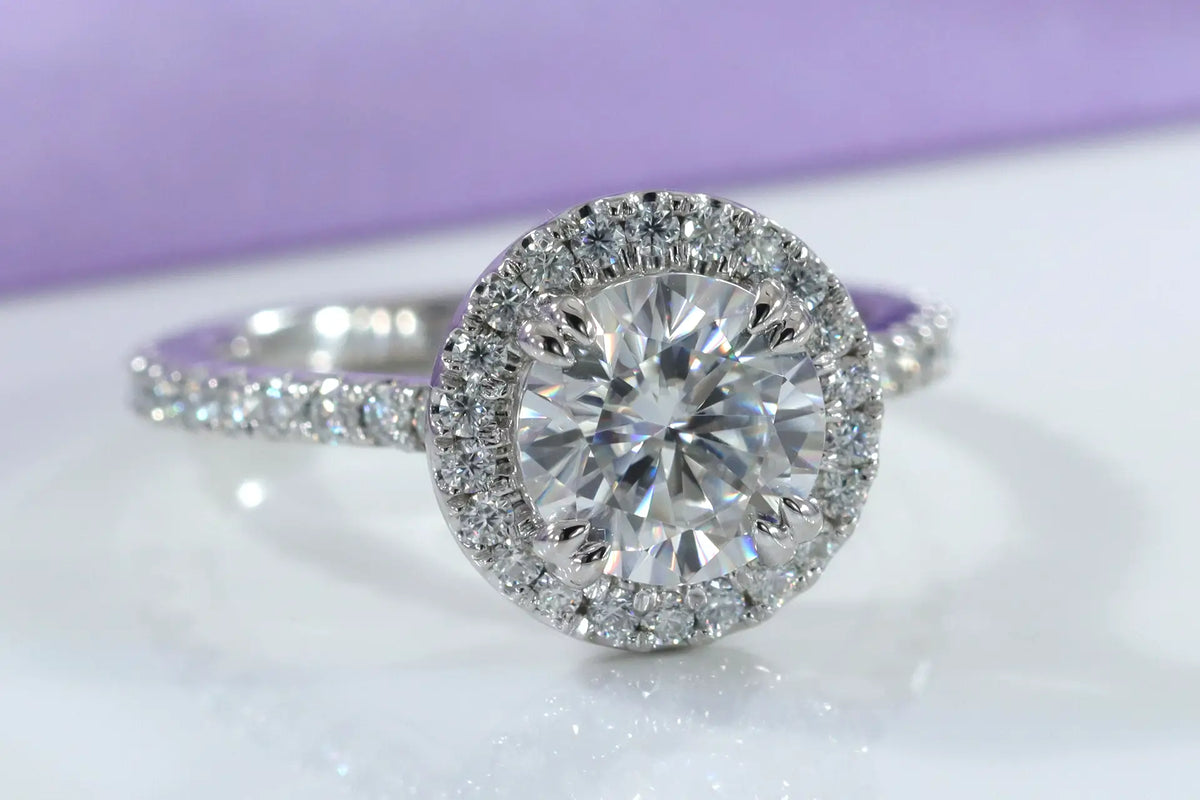 2 carat round lab grown diamond halo engagement ring Quorri Canada