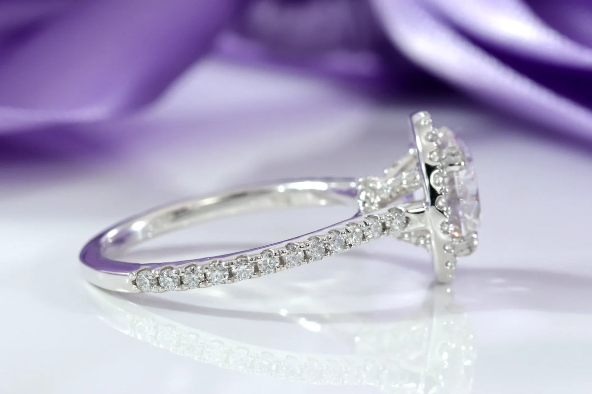 2.00 carat round lab grown diamond halo engagement ring Quorri Canada