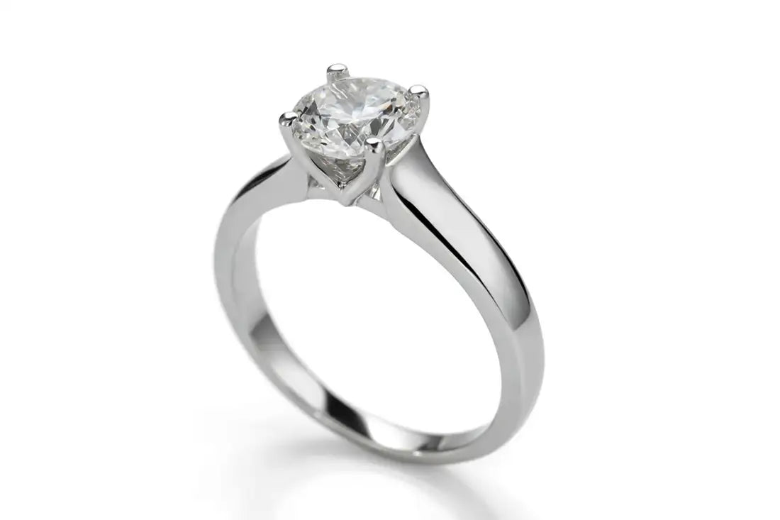 1-carat platinum round lab diamond engagement ring