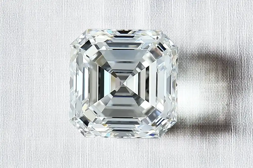certified Asscher cut moissanite lab grown diamonds at Quorri Canada