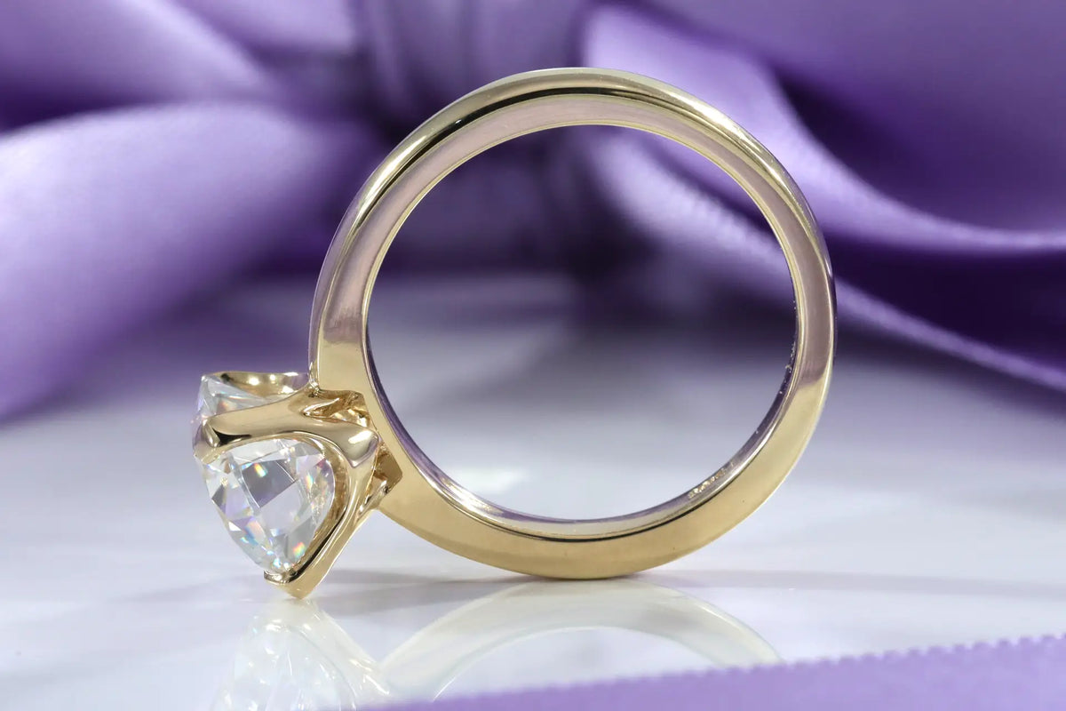 3.0 carat 18k  yellow gold affordable four prong round brilliant lab diamond solitaire ring