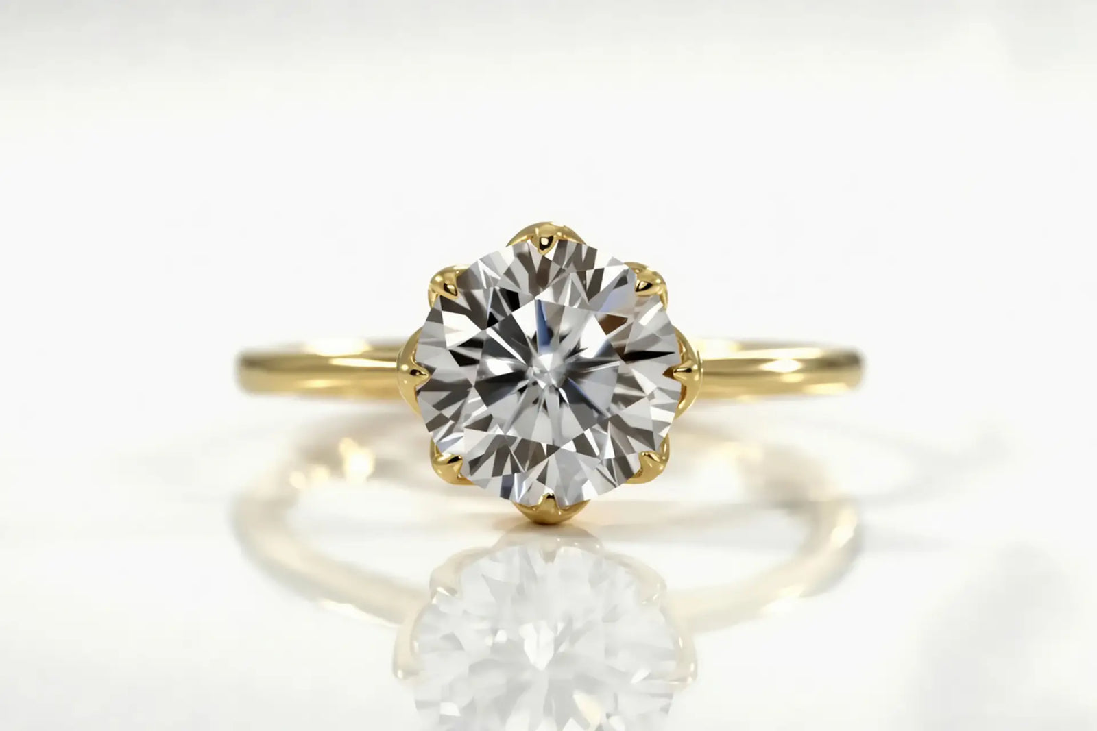 vintage eight prong petal design round lab diamond 18k yellow gold solitaire engagement ring Canada