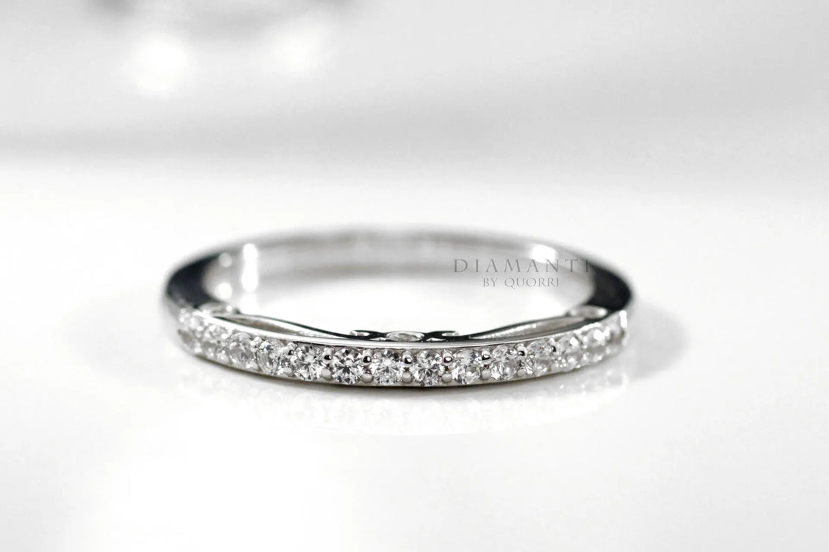 18k white gold diamond wedding band Quorri Canada