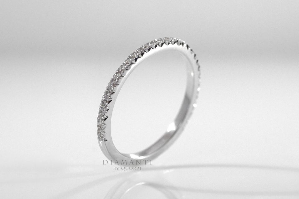 18k white gold lab diamond wedding band Quorri