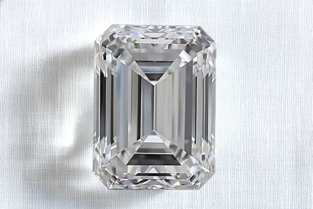 affordable certified emerald cut lab grown diamonds at Quorri Canada