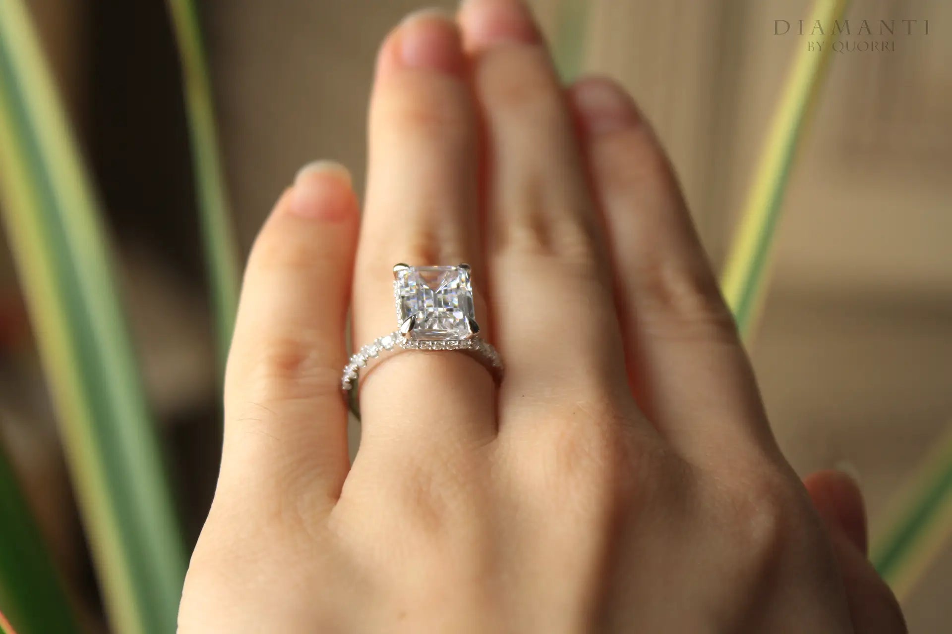 Claws for Lab Diamond Rings: The Essential Guide to Understanding Their Importance and Function Claws for Lab Diamond Rings: The Essential Guide to Understanding Their Importance and Function