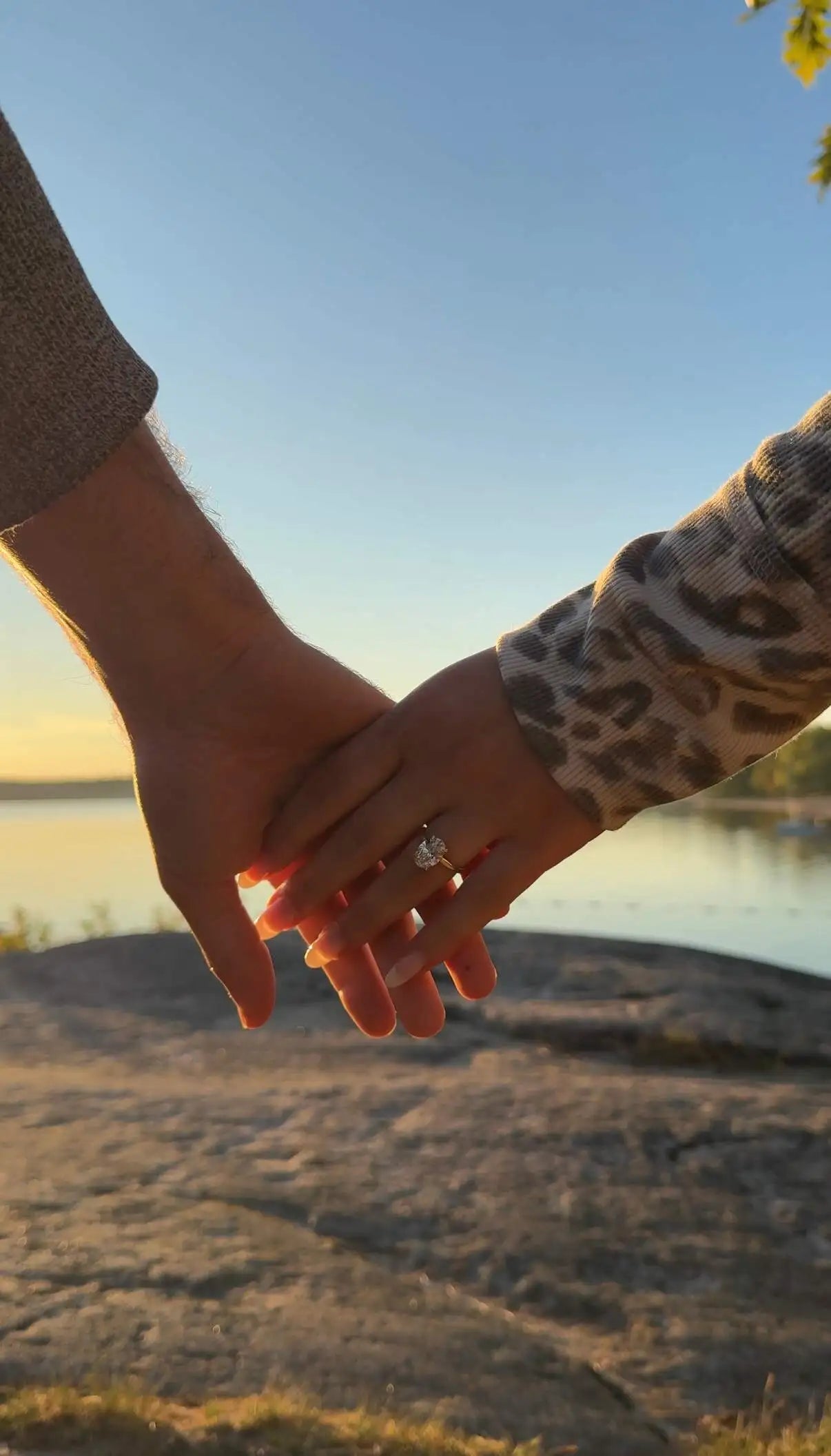 Quorri reviews by couple with 3 carat lab diamond oval engagement ring