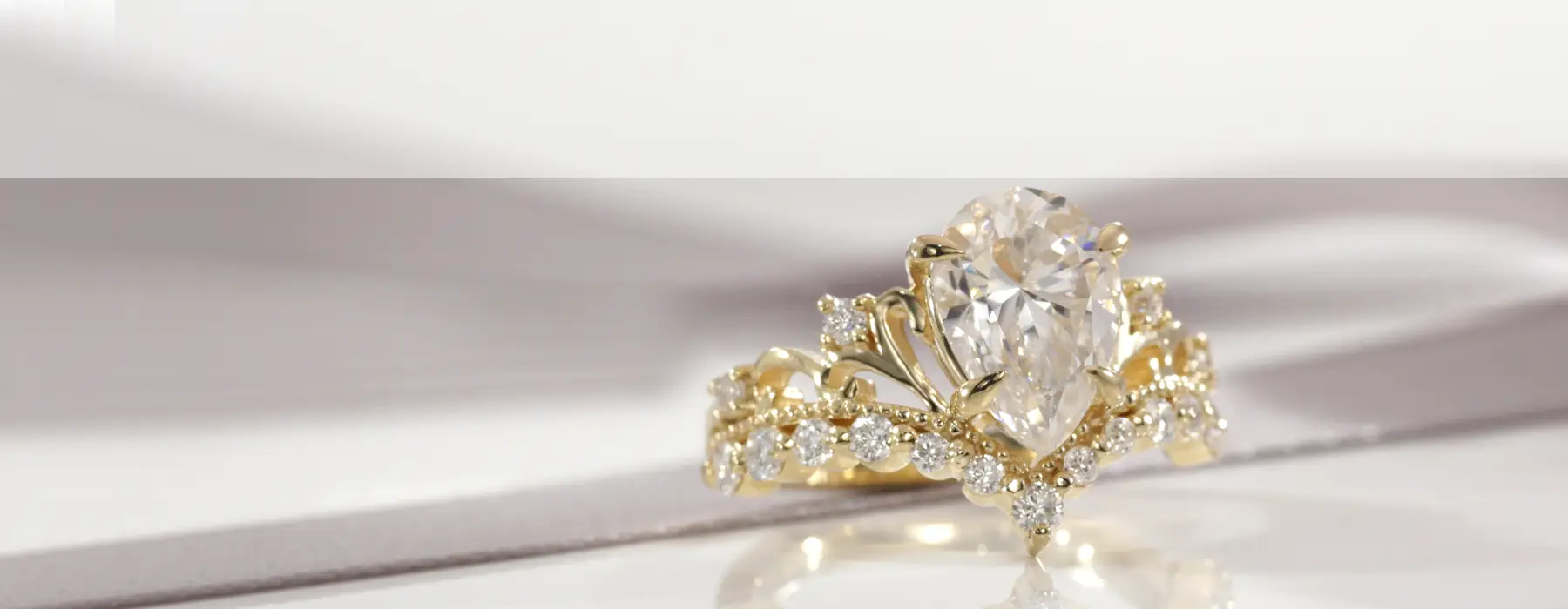 rose gold antique vintage pear cut lab diamond engagement rings