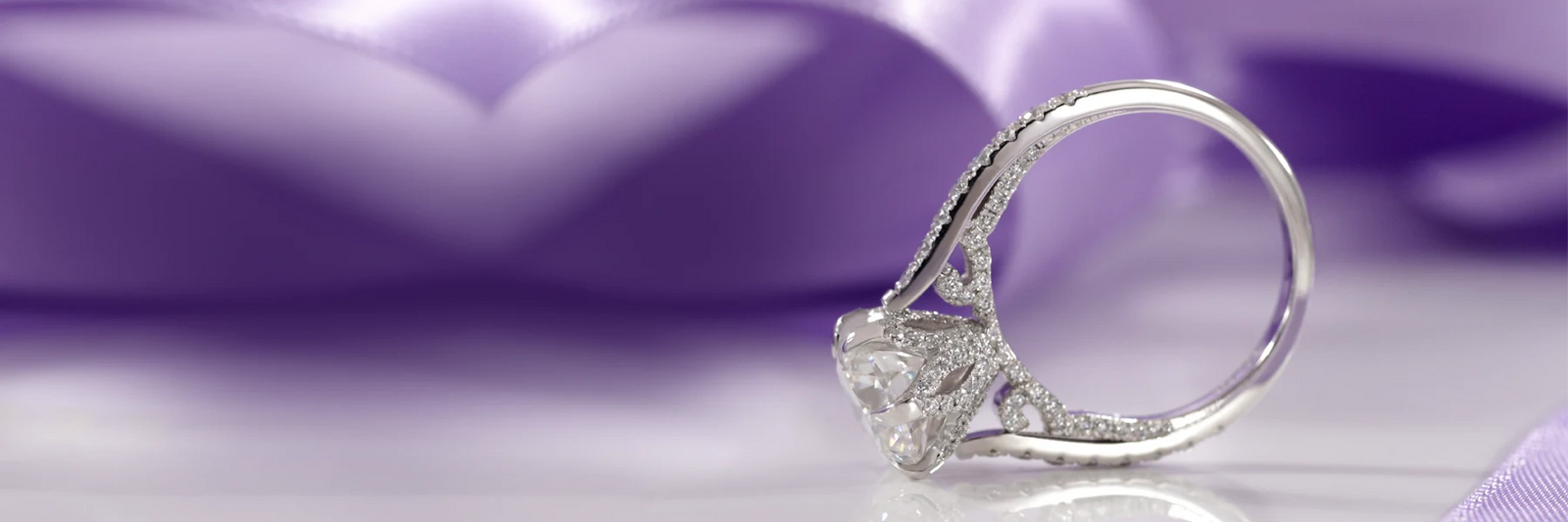 Quality Best Fake Diamond Engagement Rings Look Real
