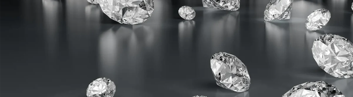 Lab diamond vs mined diamond comparison banner featuring Pure®, Luxe®, and Aterna® stones