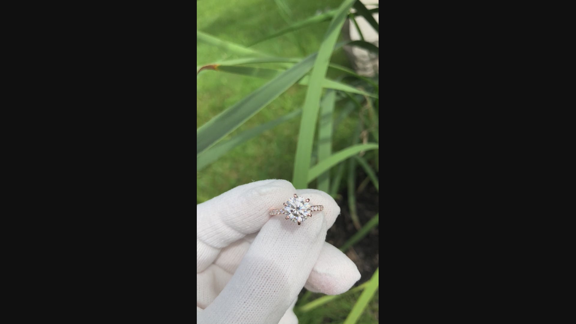 rose gold 4 prong accented 2.5 carat round lab diamond engagement ring Quorri