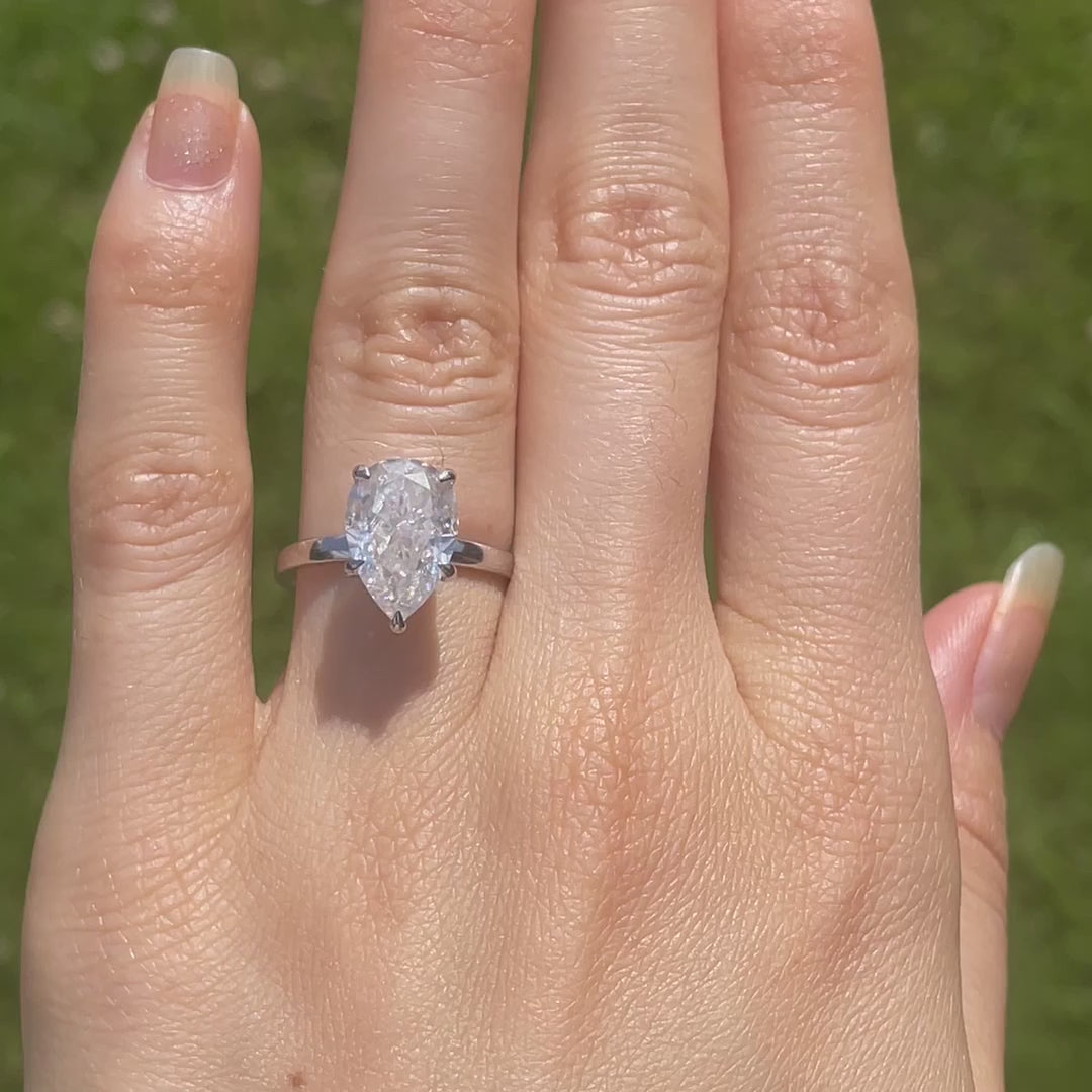 White Gold and platinum 3.5 carat pear lab grown diamond solitaire engagement ring Quorri
