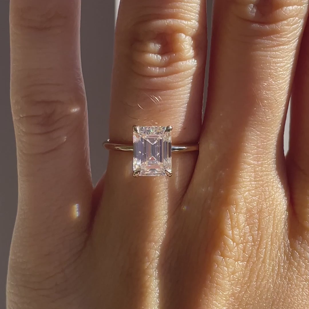 2ct yellow gold radiant cut under-halo lab grown diamond engagement ring Quorri Canada