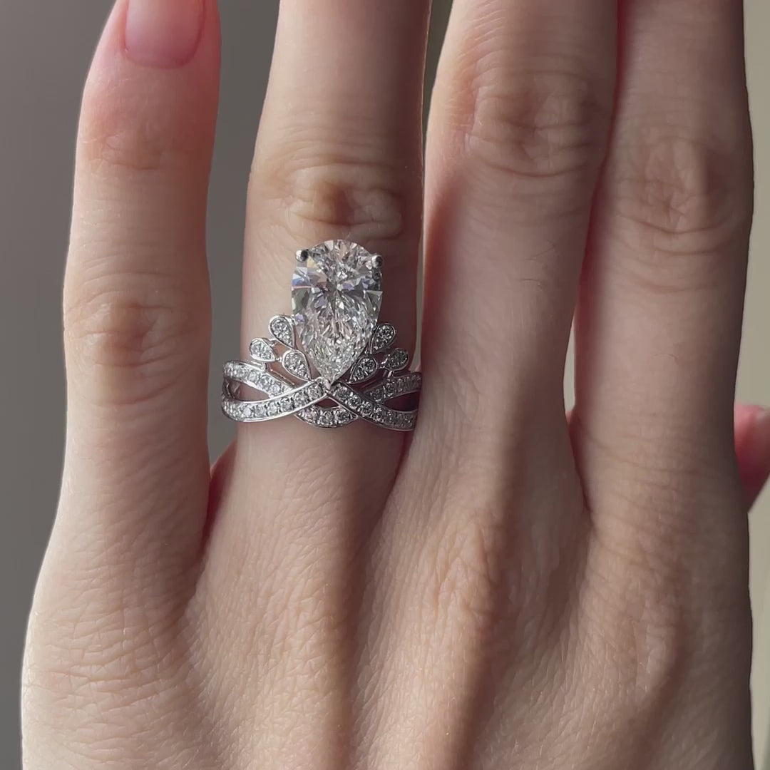 designer vintage antique 18k white gold 3.5 carat pear lab grown diamond tiara engagement ring Quorri Canada
