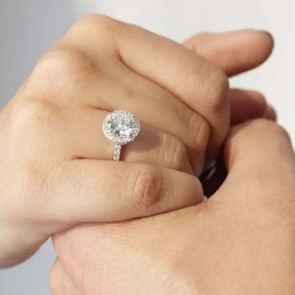 advantages and frequently asked questions about lab grown diamonds