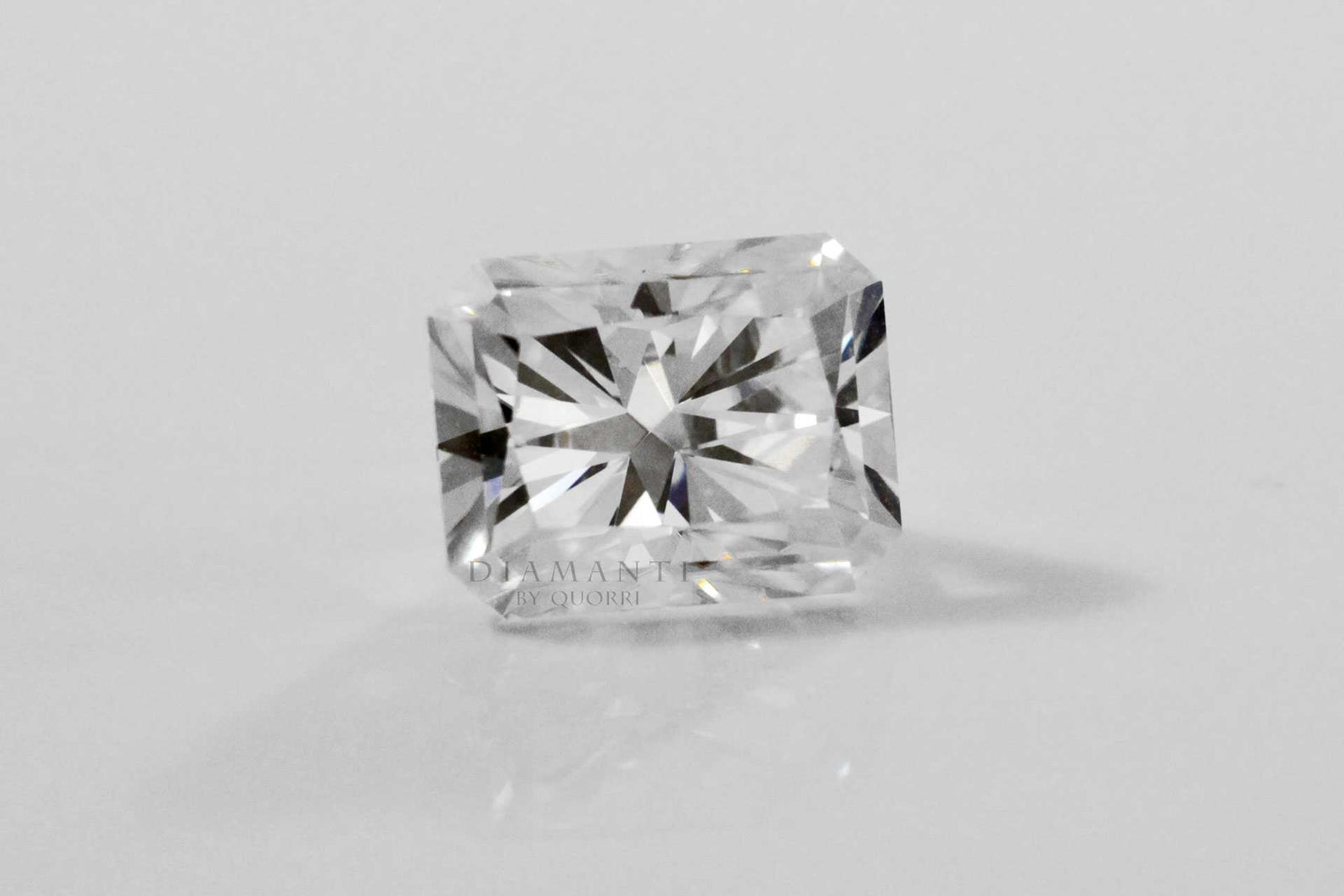 3 carat radiant cut lab grown diamond made in Canada at Quorri