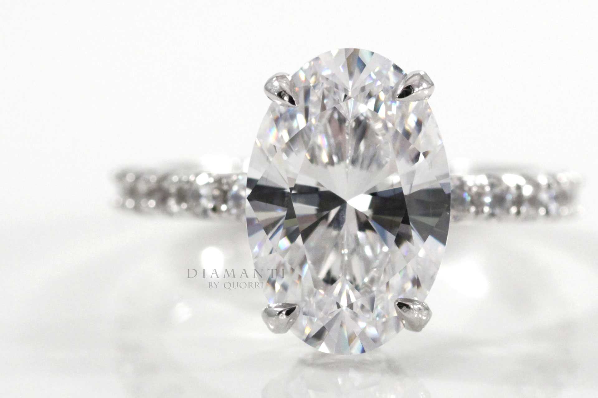 oval lab grown diamonds at Quorri